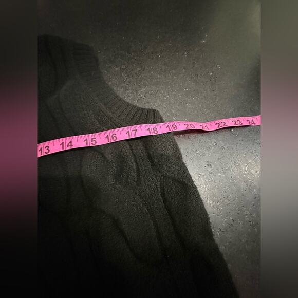 UEC TORRID Vegan Cashmere Black Vest Sweater SZ 1 - Picture 9 of 10